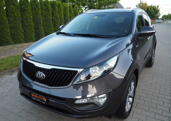 Kia Sportage cena 59800 przebieg: 198000, rok produkcji 2014 z Sławno małe 781